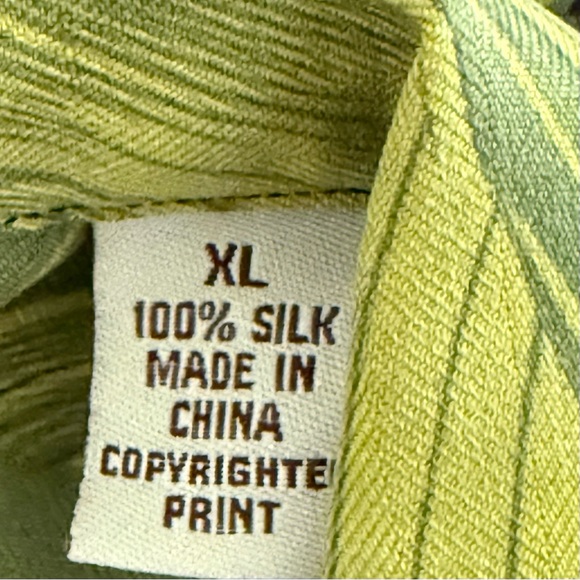 Tommy Bahama Silk Shirt Green Mens XL Tropical Hawaiian Palms Floral Embroidered - Picture 14 of 15